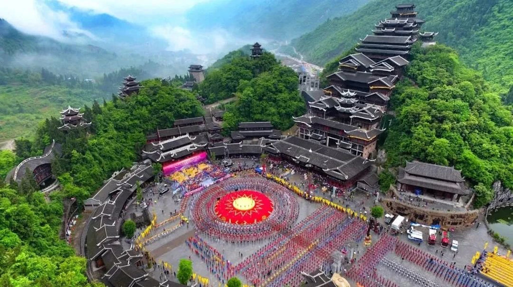 Chongqing Private Tour 5 Days | Wulong, Fairy Mountain & Wujiang Cruise