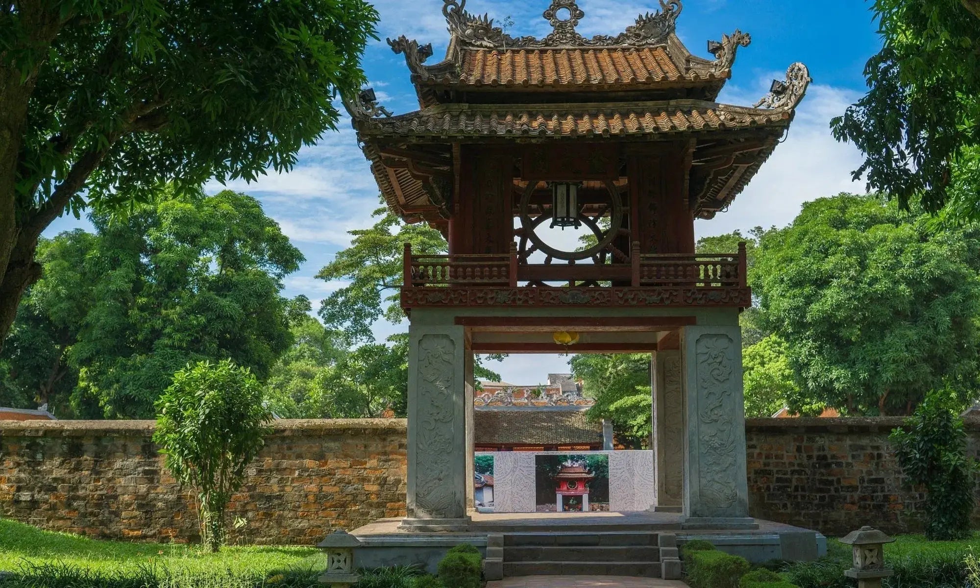 10-Day Vietnam to Laos Mountain Discovery Deep Travel VIP